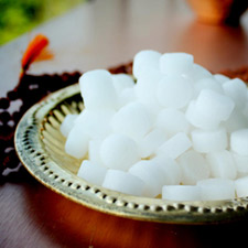 CAMPHOR